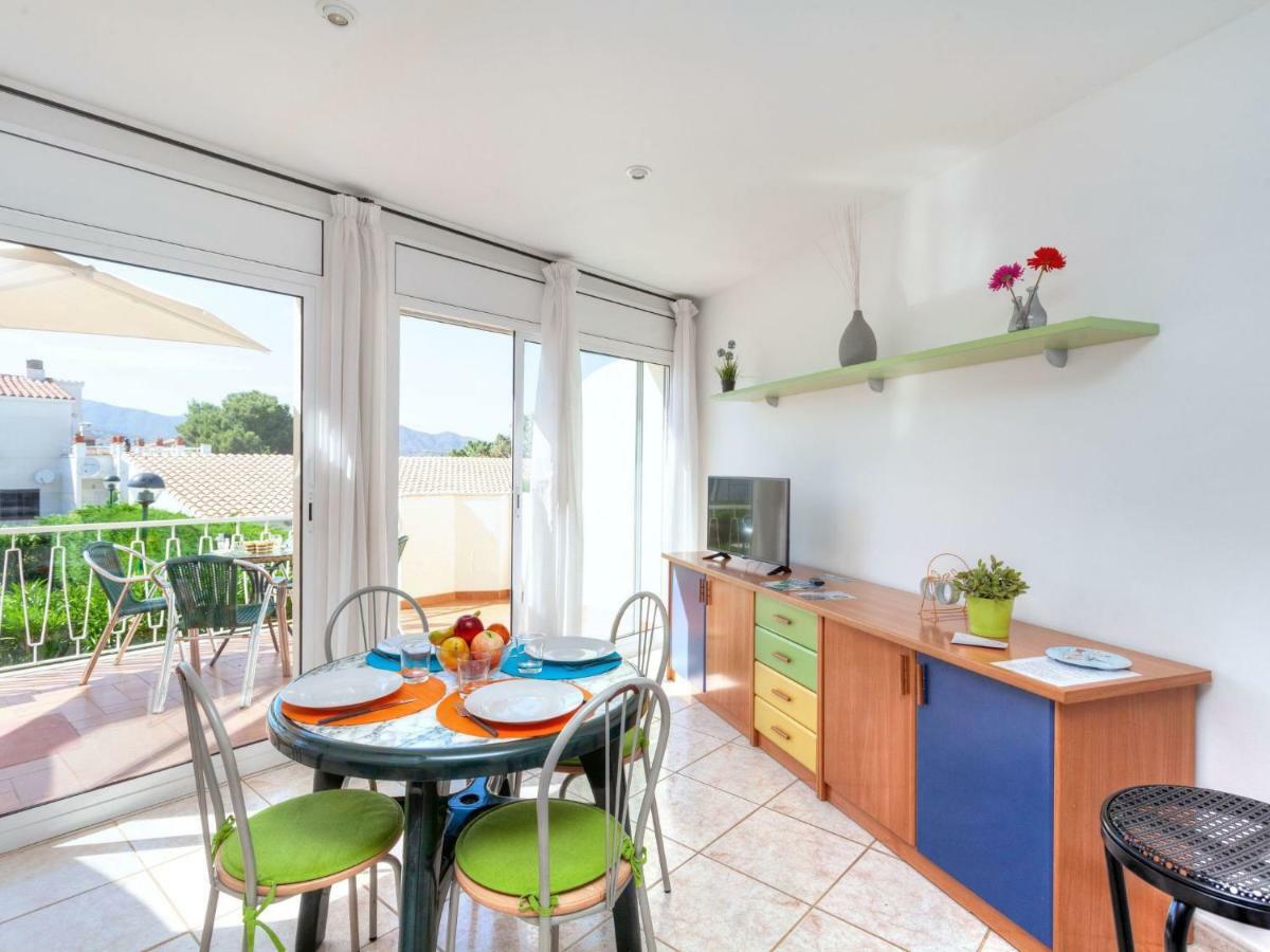 Apartment Palmiers I-6 By Interhome Llanca Exterior photo